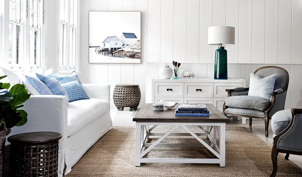 What are the 5 most necessary Components That Outline Hamptons Model Houses?