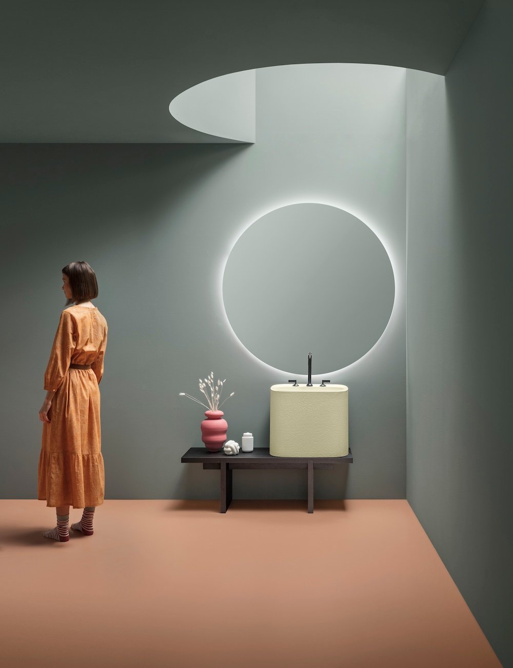 Small Areas Can Make Daring Statements: The Powder Room